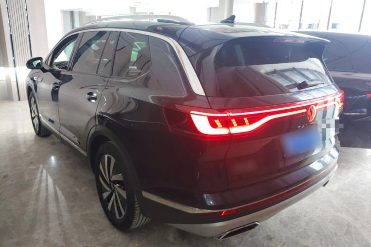 Used Volkswagen Talagon 2021 330TSI Two-Wheel-Drive Luxury Edition – Scenic Version Exterior 2