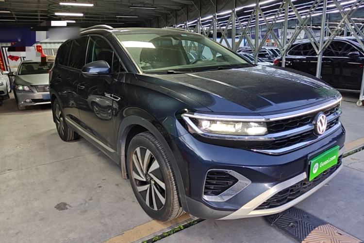 Used Volkswagen Talagon 2021 330TSI Two-Wheel-Drive Luxury Edition – Scenic Version Front Right 45 Deg