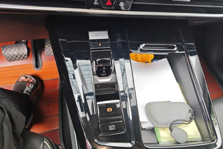 Used Volkswagen Talagon 2021 530TSI Four-Wheel Drive Flagship Shengjing Edition Pro Gear Lever