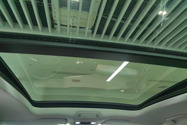 Used Volkswagen Talagon 2021 380TSI Four-Wheel Drive Luxury Premium Edition Pro Headliner