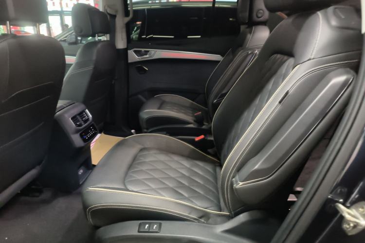 Used Volkswagen Talagon 2021 380TSI Four-Wheel Drive Flagship Version Interior 4