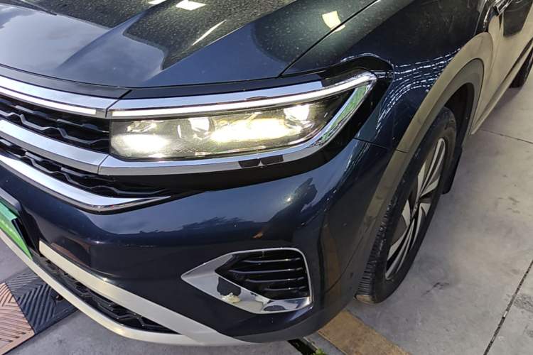 Used Volkswagen Talagon 2021 330TSI Two-Wheel-Drive Luxury Edition – Scenic Version Left Front Headlight