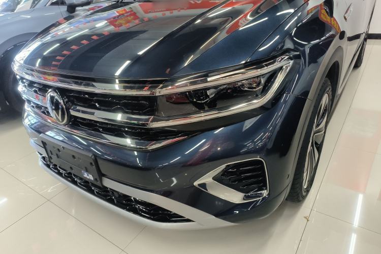 Used Volkswagen Talagon 2021 380TSI Four-Wheel Drive Flagship Version Left Front Headlight