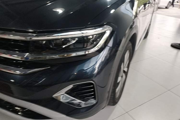 Used Volkswagen Talagon 2021 330TSI Two-Wheel-Drive Luxury Edition – Scenic Version Left Front Headlight