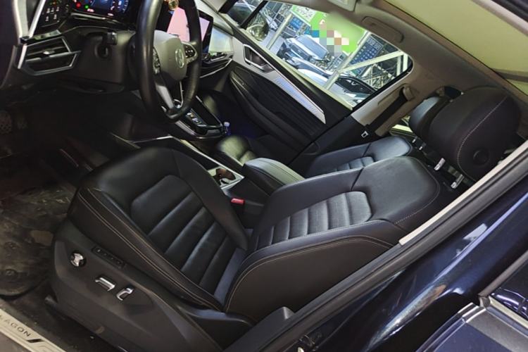 Used Volkswagen Talagon 2021 330TSI Two-Wheel-Drive Luxury Edition – Scenic Version Left Front Seat