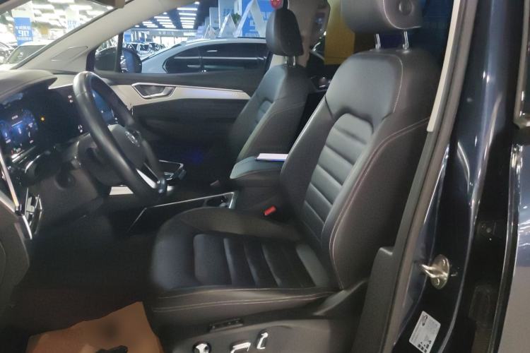 Used Volkswagen Talagon 2021 330TSI Two-Wheel-Drive Luxury Edition – Scenic Version Left Front Seat