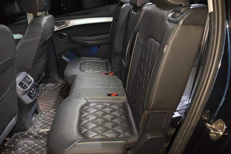 Used Volkswagen Talagon 2021 380TSI Four-Wheel Drive Flagship Version Left Rear Seat