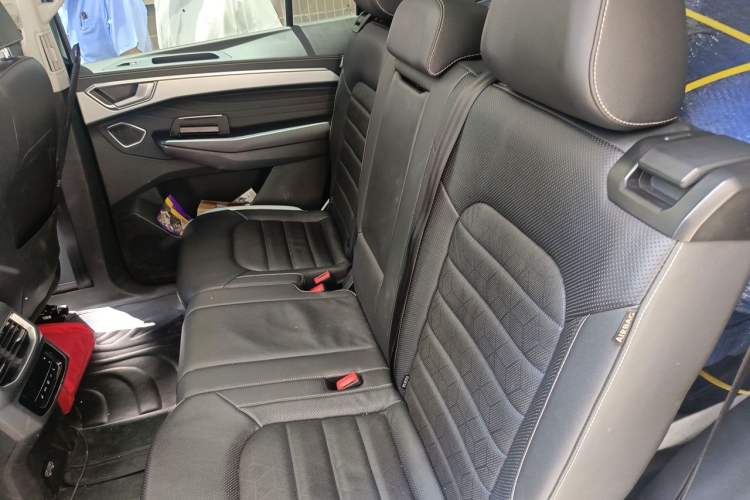 Used Volkswagen Talagon 2021 380TSI Four-Wheel Drive Luxury "Jiajing" Edition Pro Limited Edition Left Rear Seat