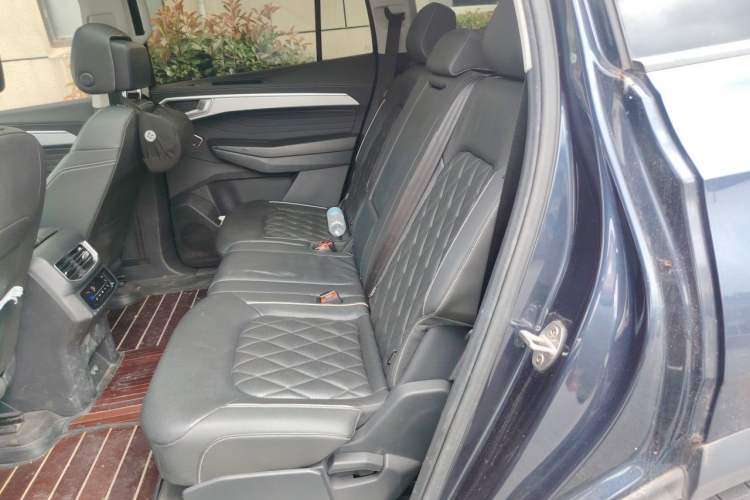 Used Volkswagen Talagon 2021 380TSI Four-Wheel Drive Flagship Version Left Rear Seat