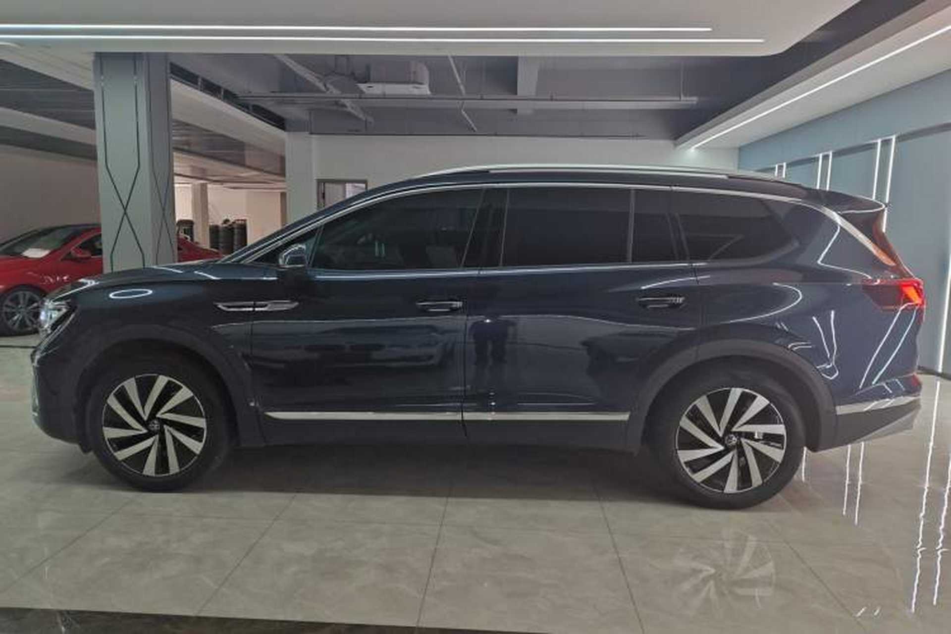Used Volkswagen Talagon 2021 330TSI Two-Wheel-Drive Luxury Edition – Scenic Version Left Side