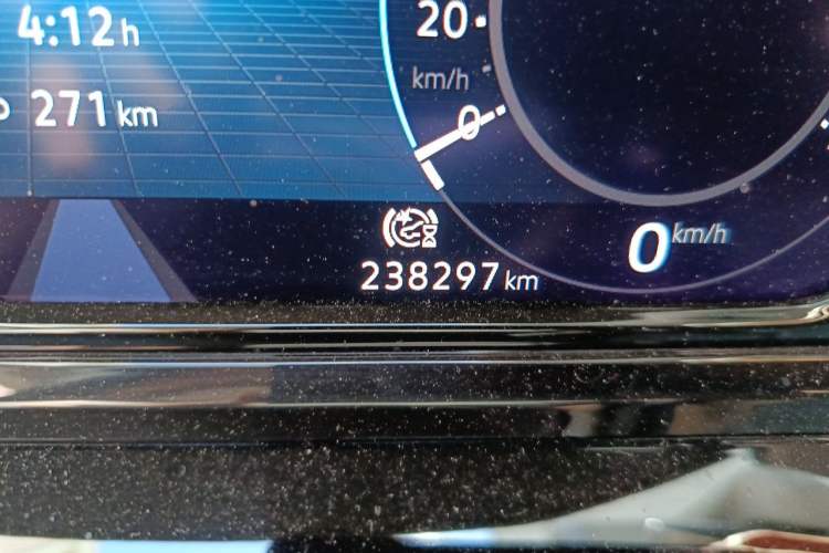 Used Volkswagen Talagon 2021 380TSI Four-Wheel Drive Luxury "Jiajing" Edition Pro Limited Edition Odometer Close Up