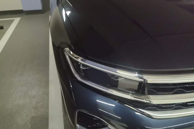 Used Volkswagen Talagon 2021 530TSI Four-Wheel Drive Flagship Shengjing Edition Pro Right Front Headlight