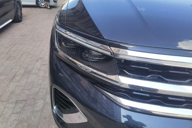Used Volkswagen Talagon 2021 380TSI Four-Wheel Drive Luxury Premium Edition Pro Right Front Headlight