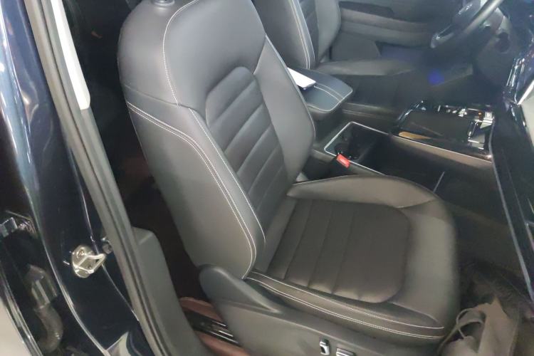 Used Volkswagen Talagon 2021 330TSI Two-Wheel-Drive Luxury Edition – Scenic Version Right Front Seat