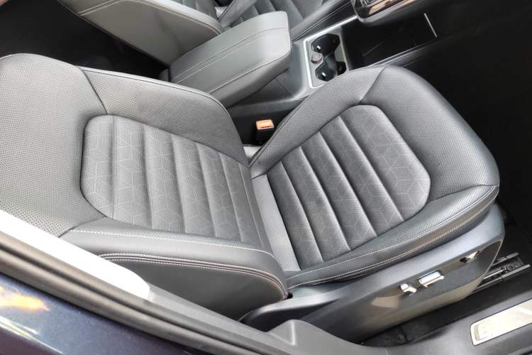 Used Volkswagen Talagon 2021 380TSI Four-Wheel Drive Luxury Premium Edition Pro Right Front Seat