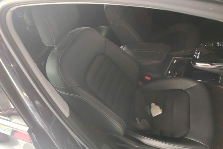 Used Volkswagen Talagon 2021 380TSI Four-Wheel Drive Luxury Premium Edition Pro Right Front Seat