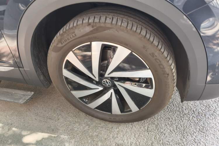 Used Volkswagen Talagon 2021 380TSI Four-Wheel Drive Luxury Premium Edition Pro Right Front Wheel Hub