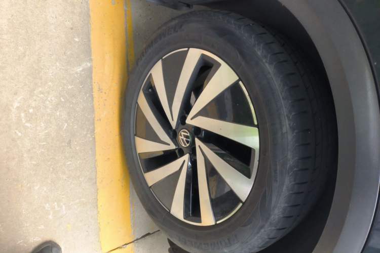 Used Volkswagen Talagon 2021 380TSI Four-Wheel Drive Luxury Premium Edition Pro Right Front Wheel Hub