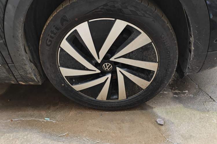 Used Volkswagen Talagon 2021 380TSI Four-Wheel Drive Luxury "Jiajing" Edition Pro Limited Edition Right Front Wheel Hub