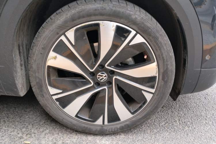 Used Volkswagen Talagon 2021 380TSI Four-Wheel Drive Flagship Version Right Front Wheel Hub