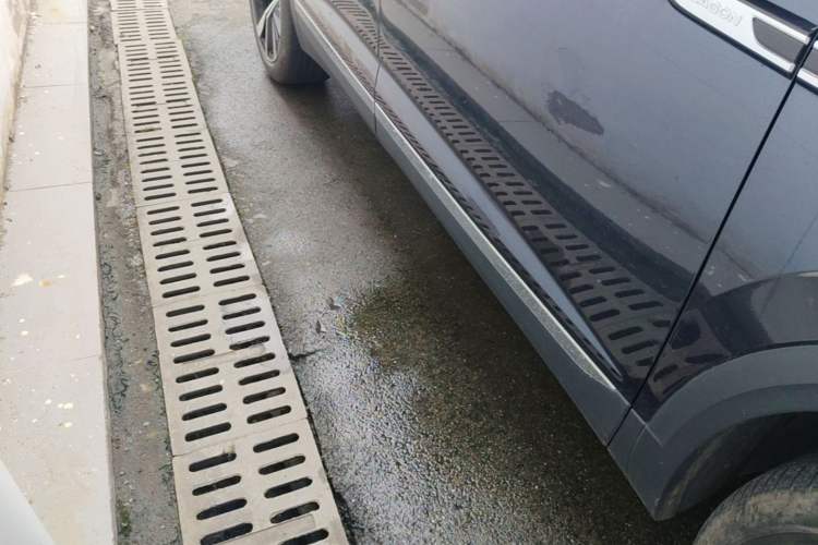 Used Volkswagen Talagon 2021 530TSI Four-Wheel Drive Flagship Shengjing Edition Pro Right Side Sill