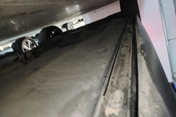 Used Volkswagen Talagon 2021 530TSI Four-Wheel Drive Flagship Shengjing Edition Pro Right Side Sill