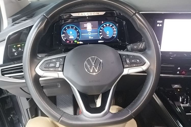 Used Volkswagen Talagon 2021 330TSI Two-Wheel-Drive Luxury Edition – Scenic Version Steering Wheel