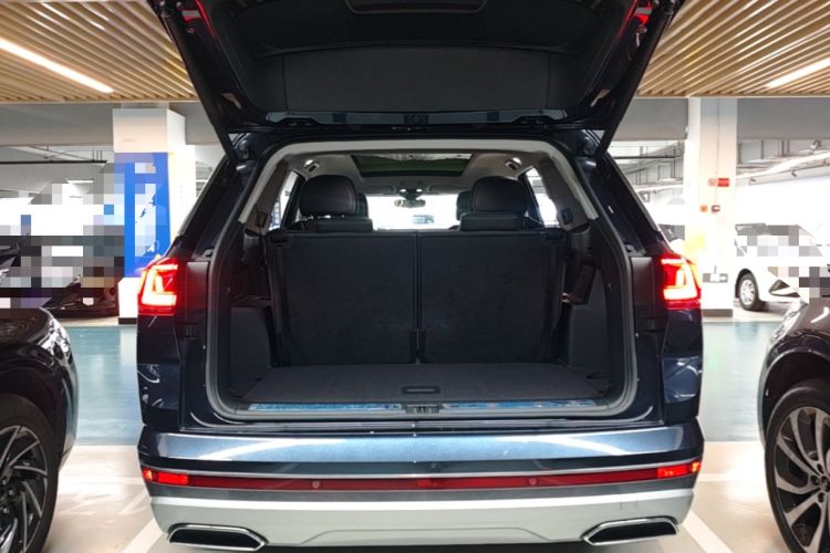 Used Volkswagen Talagon 2021 380TSI Four-Wheel Drive Flagship Version Trunk