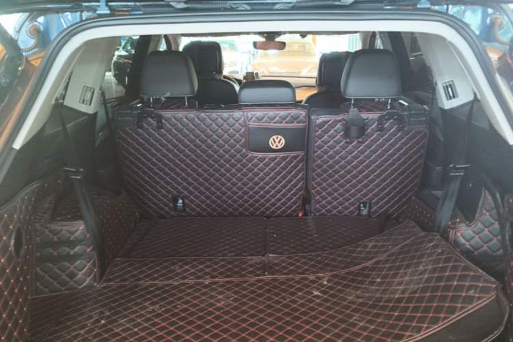 Used Volkswagen Talagon 2021 380TSI Four-Wheel Drive Flagship Version Trunk