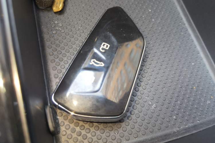 Used Volkswagen Talagon 2021 380TSI Four-Wheel Drive Luxury Premium Edition Pro Vehicle Key