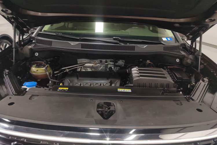 Used Volkswagen Talagon 2021 380TSI Four-Wheel Drive Flagship Version Engine Bay
