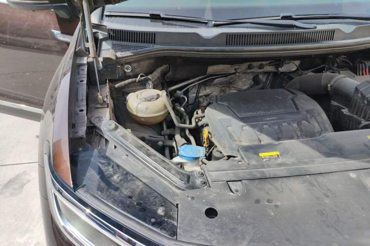 Used Volkswagen Talagon 2021 380TSI Four-Wheel Drive Flagship Version Engine Bay Right