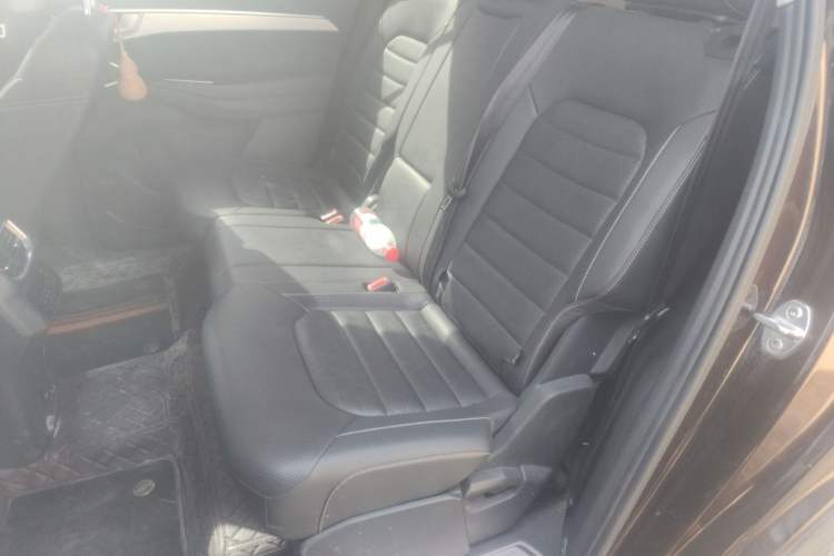 Used Volkswagen Talagon 2021 380TSI Four-Wheel Drive Flagship Version Left Rear Seat