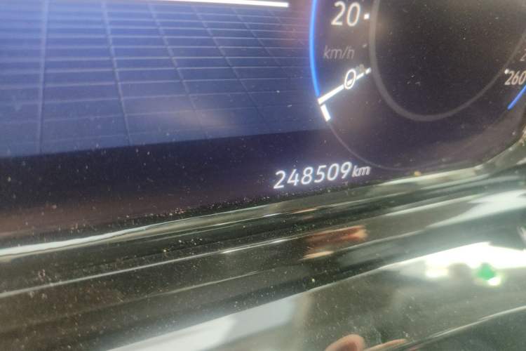 Used Volkswagen Talagon 2021 380TSI Four-Wheel Drive Flagship Version Odometer Close Up