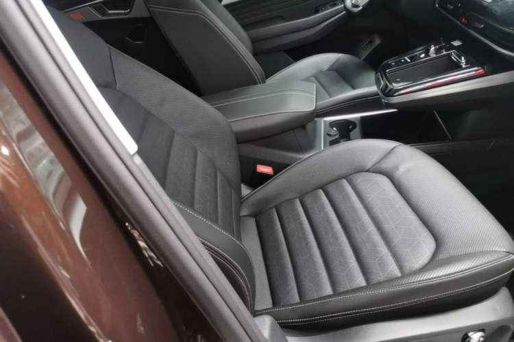 Used Volkswagen Talagon 2021 380TSI Four-Wheel Drive Luxury Premium Edition Pro Right Front Seat