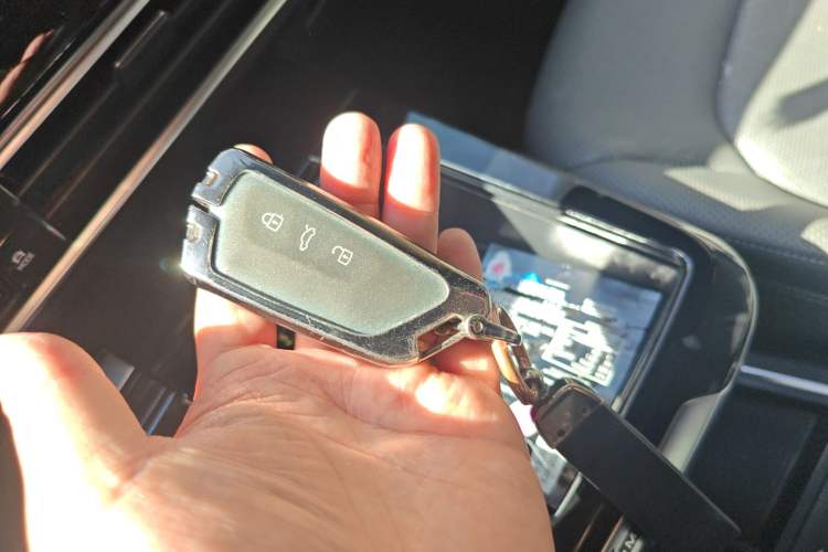 Used Volkswagen Talagon 2021 380TSI Four-Wheel Drive R-Line Touareg Edition Vehicle Key