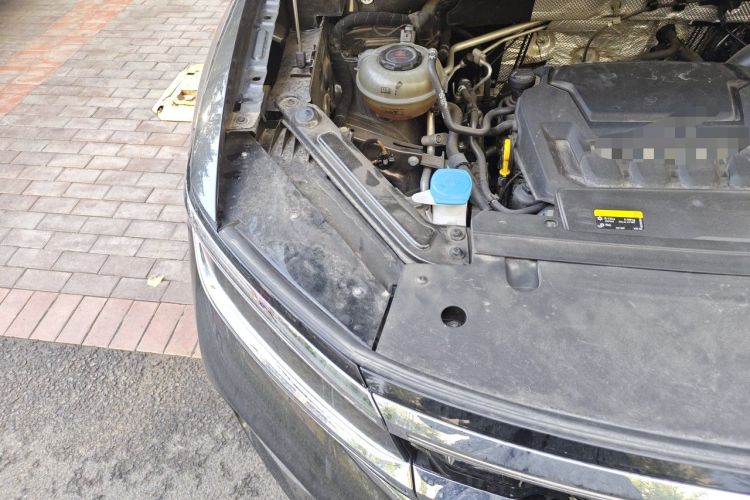 Used Volkswagen Talagon 2021 380TSI Four-Wheel Drive Flagship Version Engine Bay Right