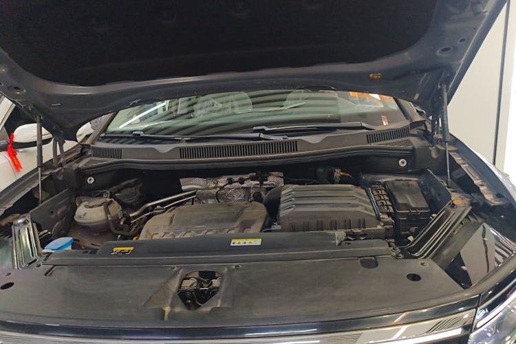 Used Volkswagen Talagon 2021 380TSI Four-Wheel Drive Luxury Premium Edition Pro Engine Bay