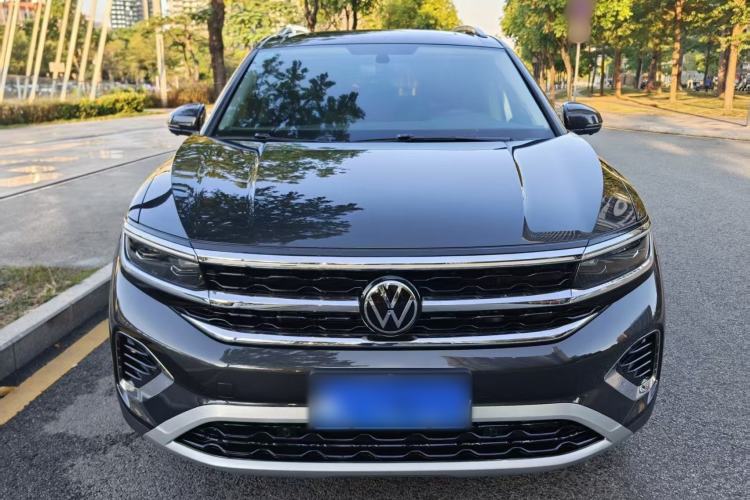 Used Volkswagen Talagon 2021 330TSI Two-Wheel-Drive Luxury Edition – Scenic Version Exterior 2