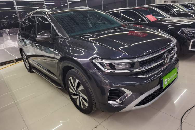 Used Volkswagen Talagon 2021 330TSI Two-Wheel-Drive Luxury Edition – Scenic Version Exterior 2