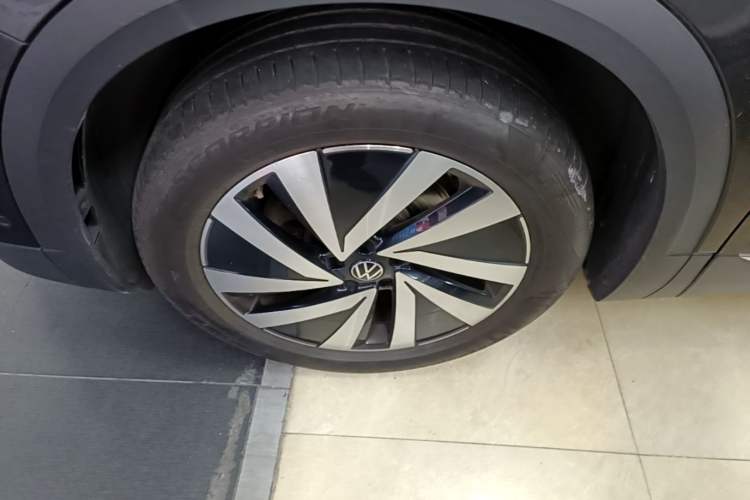 Used Volkswagen Talagon 2021 380TSI Four-Wheel Drive Luxury Premium Edition Pro Left Front Wheel Hub