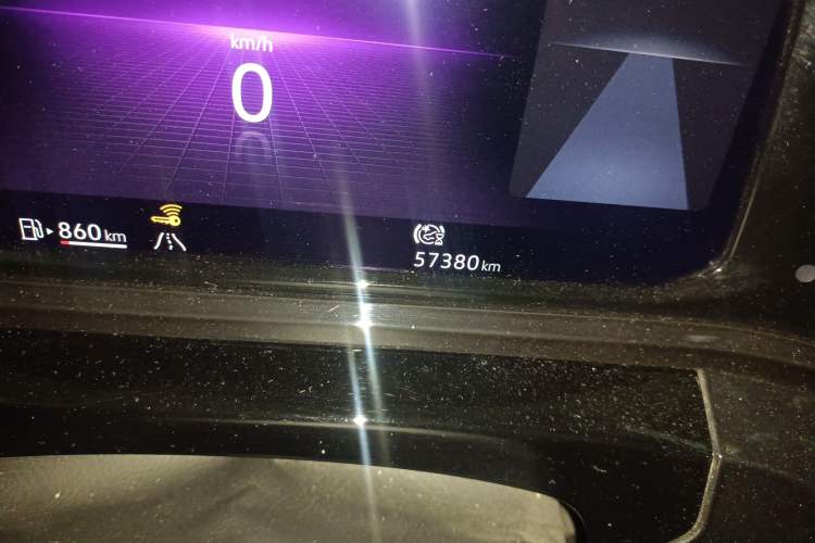 Used Volkswagen Talagon 2021 380TSI Four-Wheel Drive Luxury Premium Edition Pro Odometer Close Up