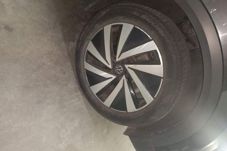 Used Volkswagen Talagon 2021 380TSI Four-Wheel Drive Luxury Premium Edition Pro Right Front Wheel Hub