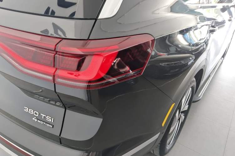 Used Volkswagen Talagon 2021 380TSI Four-Wheel Drive Luxury Premium Edition Pro Right Rear Taillight
