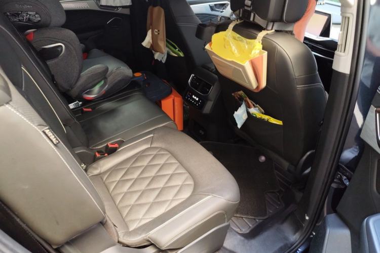 Used Volkswagen Talagon 2021 380TSI Four-Wheel Drive Flagship Version Left Rear Seat