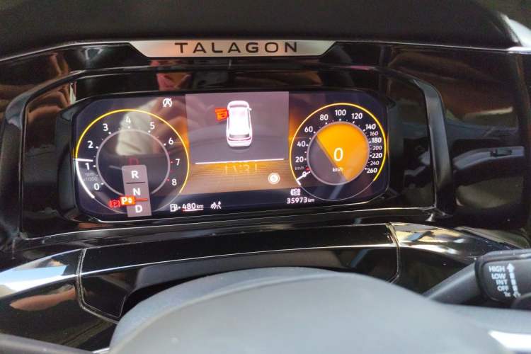 Used Volkswagen Talagon 2021 380TSI Four-Wheel Drive Flagship Version Odometer Close Up
