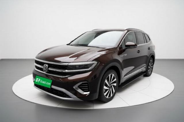 Ojetý Volkswagen Talagon 2021 380TSI Four-Wheel Drive Luxury Premium Edition Pro