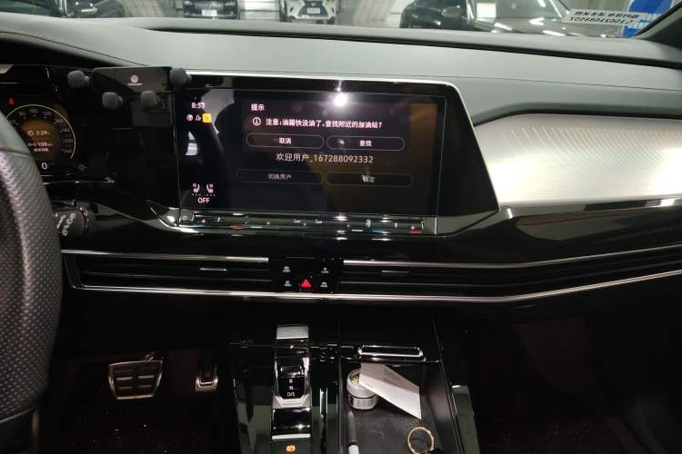 Used Volkswagen Talagon 2021 380TSI Four-Wheel Drive R-Line Touareg Edition Audio And AC Panel