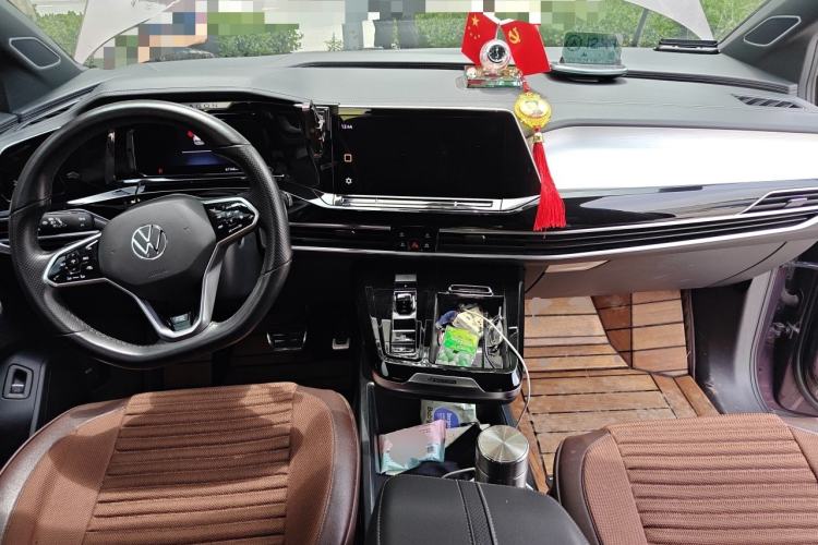 Used Volkswagen Talagon 2021 380TSI Four-Wheel Drive R-Line Touareg Edition Center Console