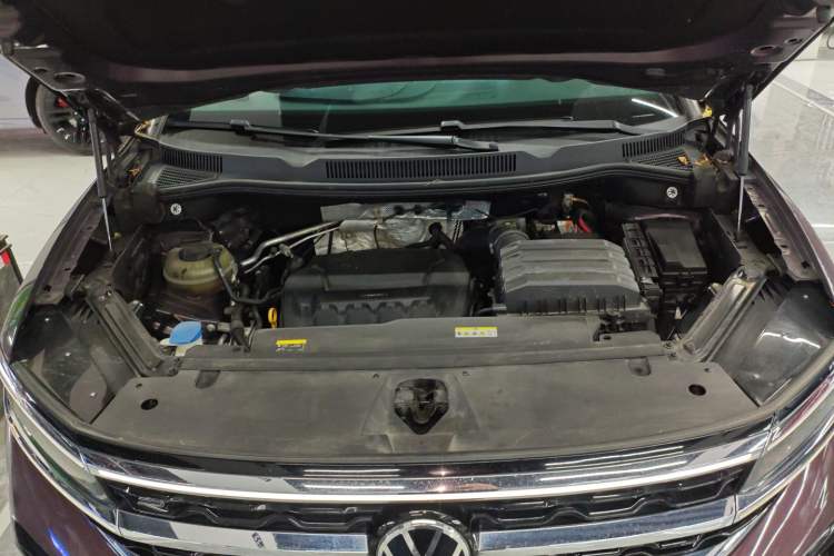 Used Volkswagen Talagon 2021 380TSI Four-Wheel Drive R-Line Touareg Edition Engine Bay